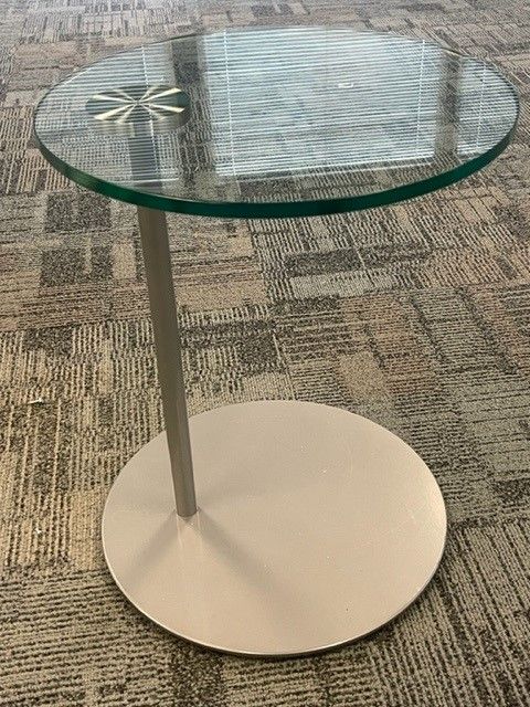 Steelcase Await Table (Clear Glass)