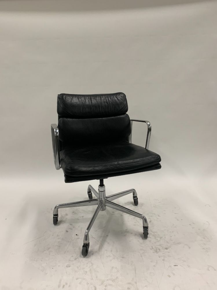 Herman Miller Soft Pad Management Chair (Black Leatherette)