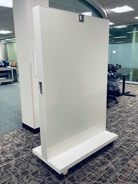 Steelcase Exponents Mobile Whiteboard Display (White Base/Trim)