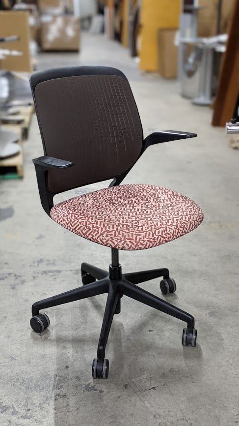 Steelcase Cobi Conference Chair (Root Beer/Red Rectangles)