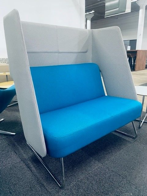 Visor Love Seat by Encore Seating