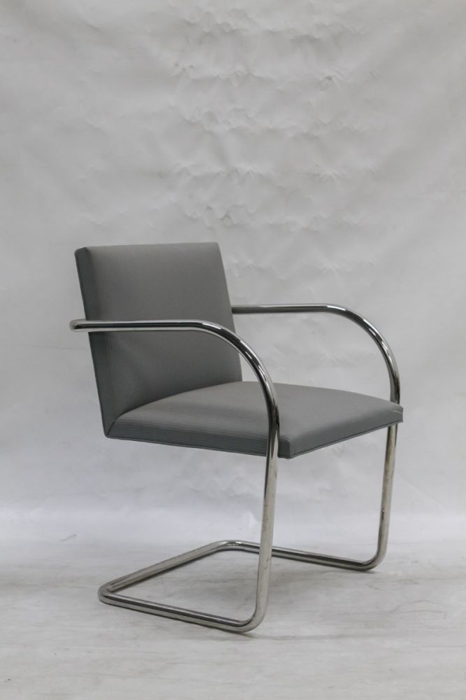 Knoll Brno Tubular Side Chair (Light Olive Stripes)