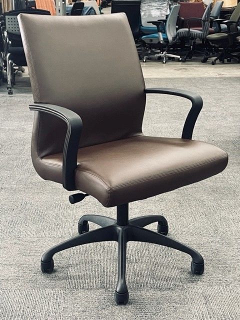 Steelcase Chord Mid Back Conference Chair
