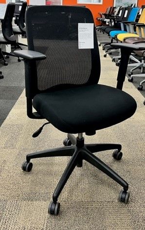 AIS Black Task Chair (Black/Black)