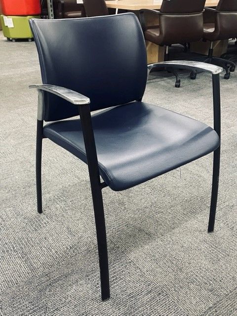 Teknion Sitara Guest Chair