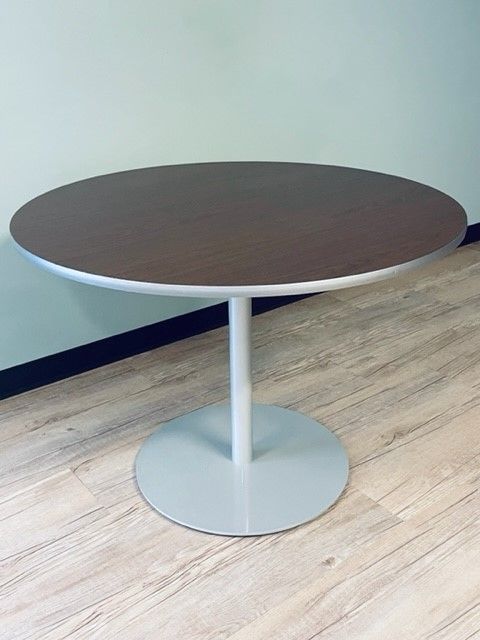 Steelcase 42" Round Enea Café Table